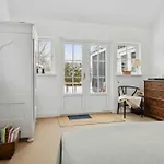 Bright And Spacious Near * Vejby