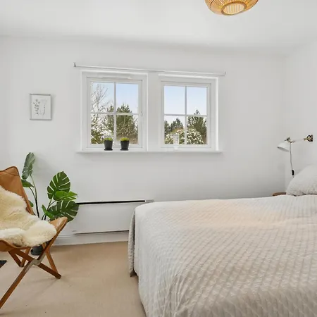 Vakantiehuis Lichte En Ruime Vakantiewoning Nabij Vejby