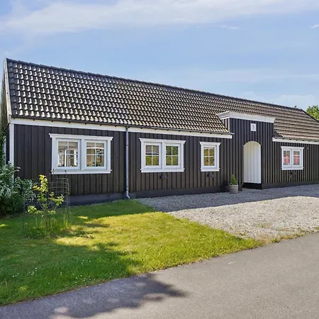 بيت للعطل Bright And Spacious Near Vejby